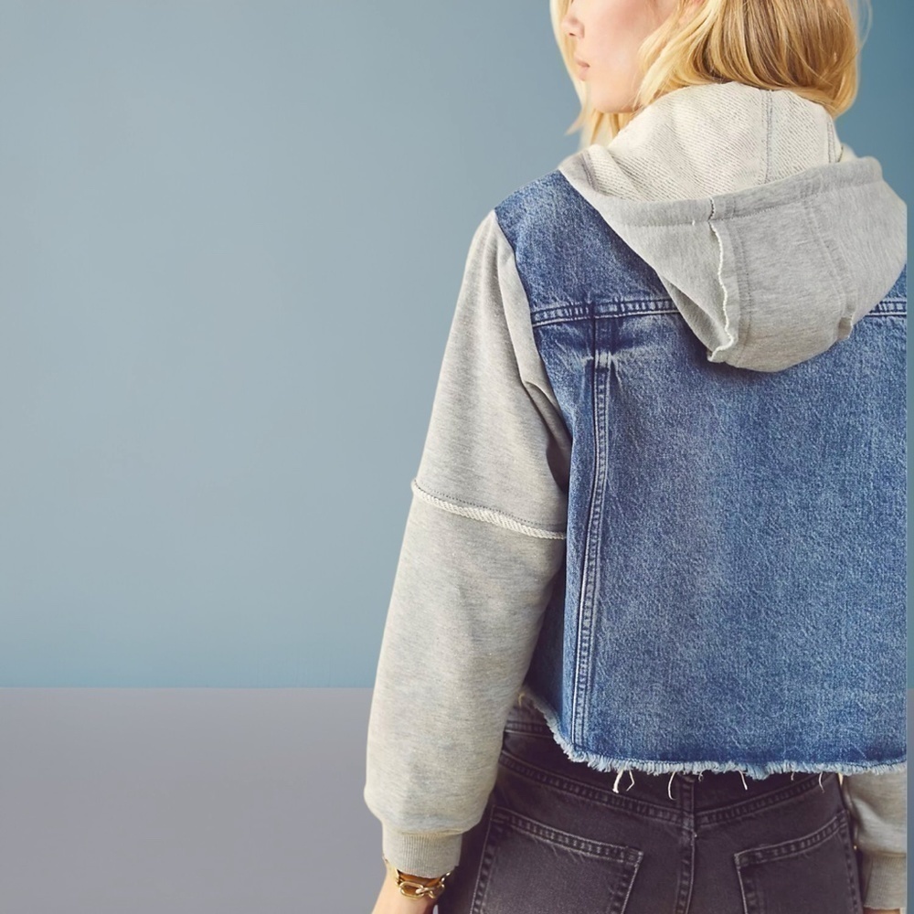 FREE PEOPLE Throwback Denim/Knit Hoodie Style Raw Hem Relaxed Crop Jacket-Md NWT - Picture 2 of 16